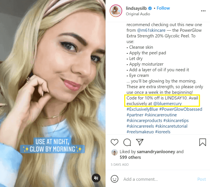 Um exemplo de um afiliado do Instagram promovendo um código de rastreamento exclusivo. 